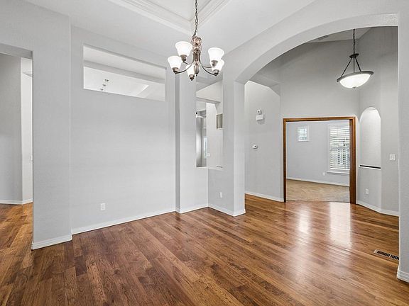 3rd image of 14148 Reserve Pl