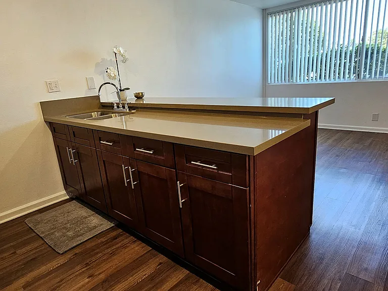 Windward Village Apartments — Photo 61