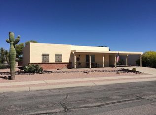 260 W Calle Montana Jack, Green Valley, AZ 85614