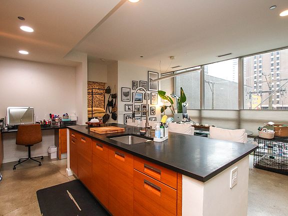 2nd image of 156 W Superior St APT 302
