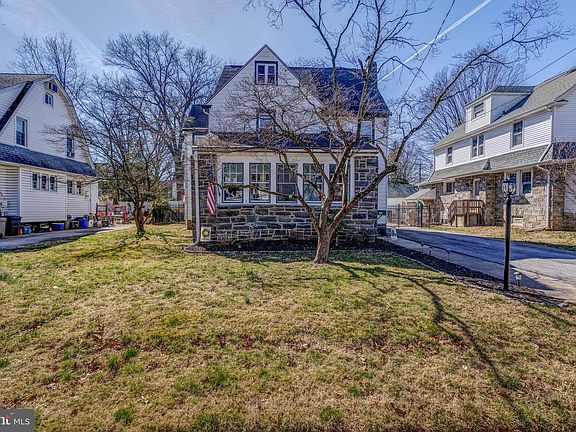 3rd image of 838 Morgan Ave