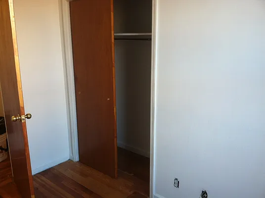 Rented by Kings Court Real Estate | media 17