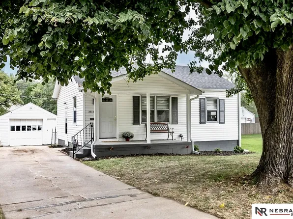3516 Vinton St, Omaha, NE 68105