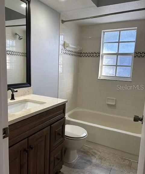 1927 Cheney Ct — Photo 17
