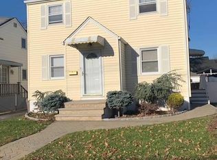 531 Walnut St #1, Ridgefield, NJ 07657