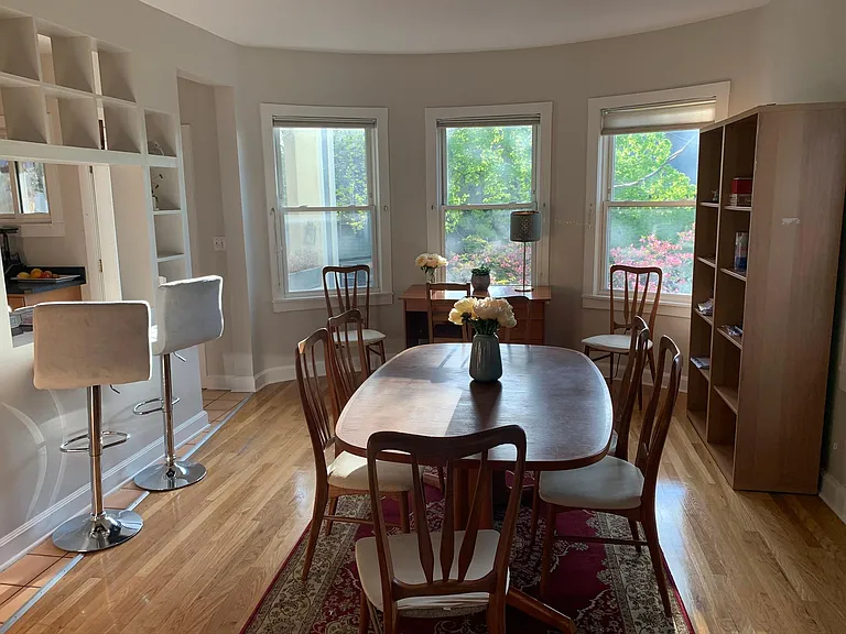 118 Trowbridge St #3 — Photo 7