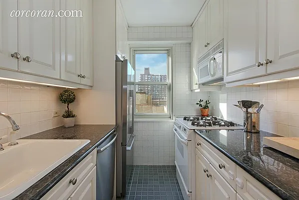 Sold by Corcoran | media 2