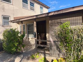 2158-72.5 Felspar Street