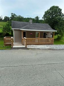 89 Old 51 Rd, Perryopolis, PA, 15473