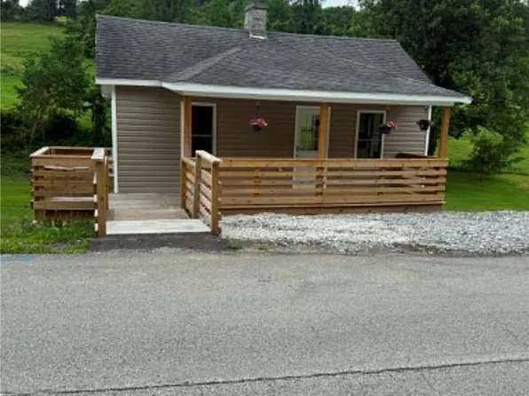 89 Old 51 Rd, Perryopolis, PA 15473