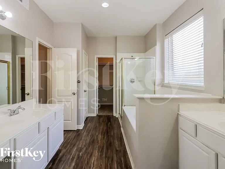 2731 Cross Tide Ln — Photo 11