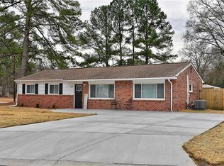 4304 Mineola Dr, Chesapeake, VA 23325