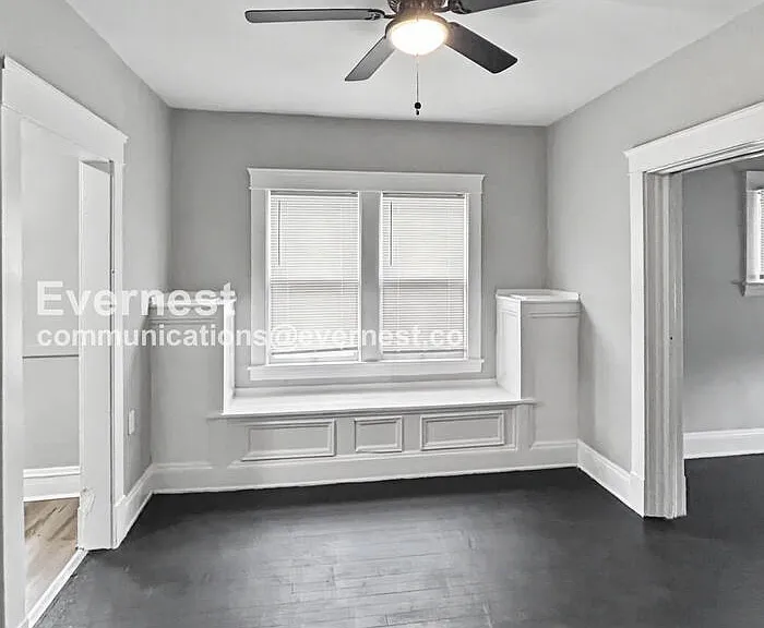 2932 E 118th St #2 — Photo 6