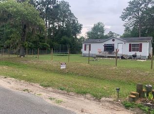 211 Hickory Nut Trl, Satsuma, FL 32189