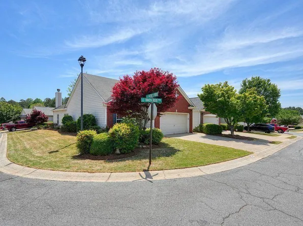 1411 Raven Rock Trl NW, Kennesaw, GA 30152