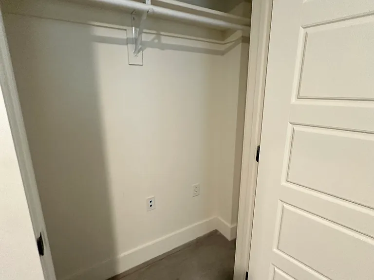 Woodruff Apartments — Photo 13