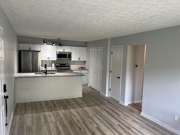 1221 Clarinet Blvd E #1221