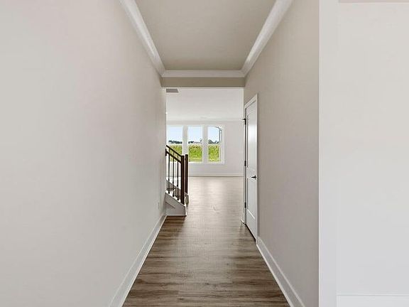4th image of 108 Cloverdale Way