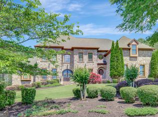 105 New Castle Ln, Tyrone, GA 30290