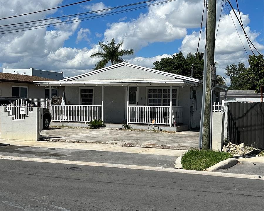 1st image of 2223 NW 32nd St