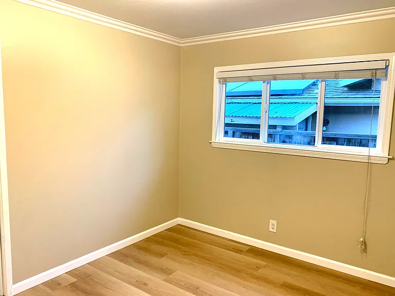 4335 Belvedere Dr — Photo 9