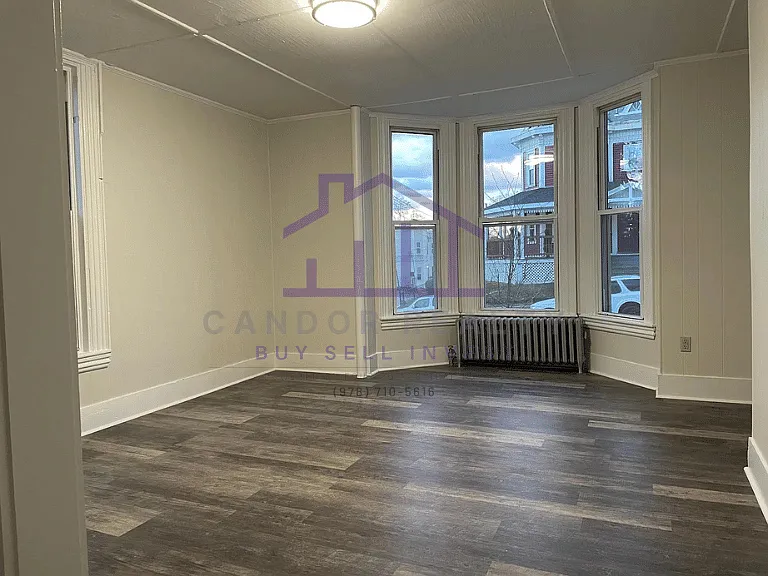 285 Washington St #1F — Photo 5
