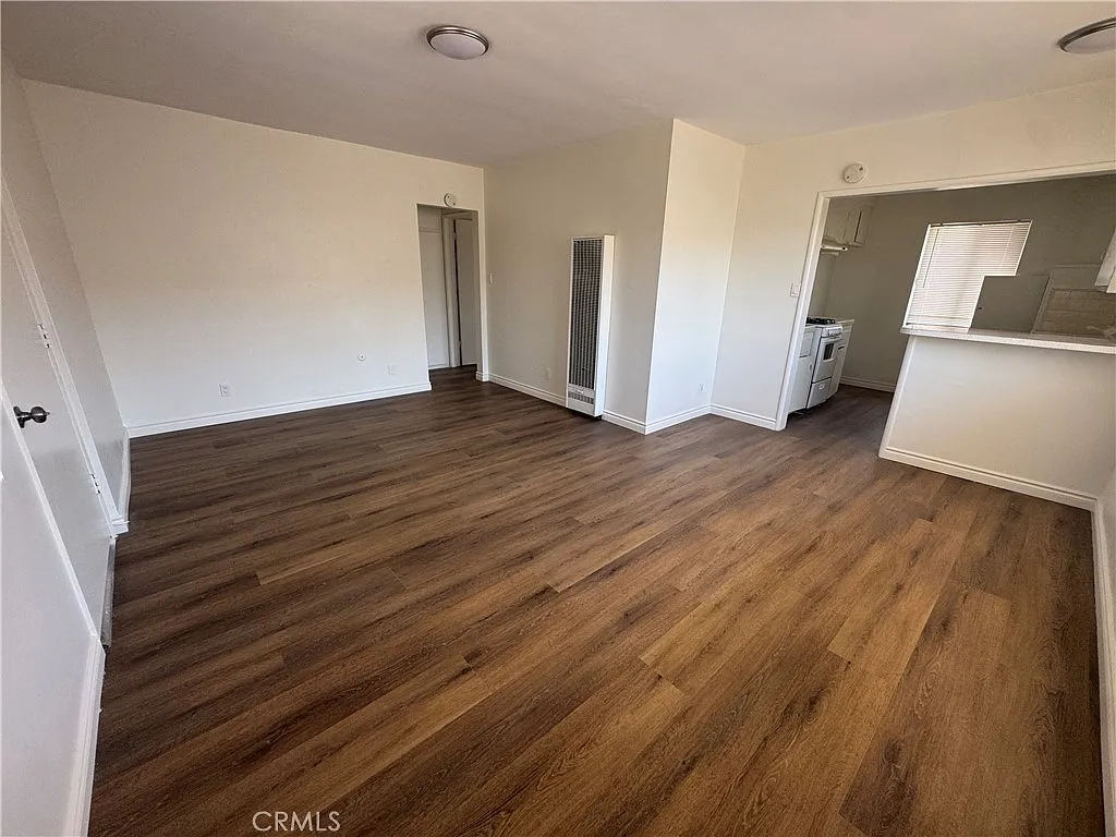 1 bed, 600 sqft, $1,750 — Photo 2