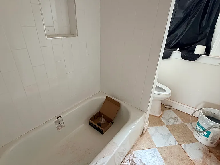 295 Norton St #B8 — Photo 9