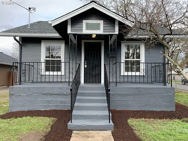 1st image of 2295 Lee St SE