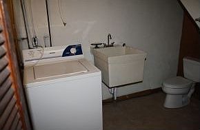 2nd image of 2513 Sanford Dr