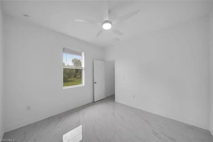 438 Poplar St — Photo 23