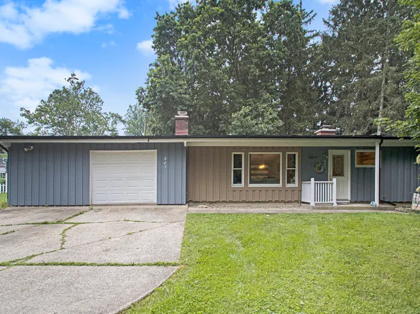 807 Tomahawk Ln, Niles, MI 49120