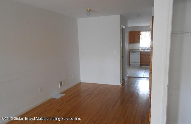 2nd image of 125 Weed Ave