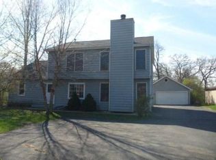 26273 W Grand Ave, Ingleside, IL