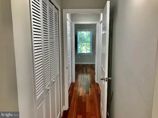 853 W Lombard St — Photo 15