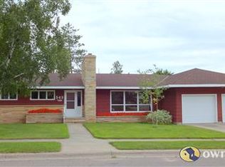 543 Lake St, Sauk Centre, MN 56378