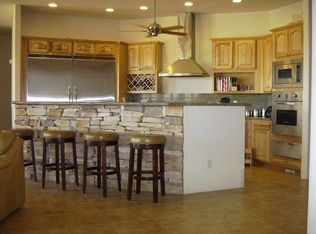 10239 W West Wind Dr, Peoria, AZ 85383