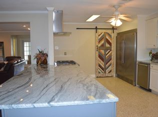 1025 Phosphor Ave, Metairie, LA 70005