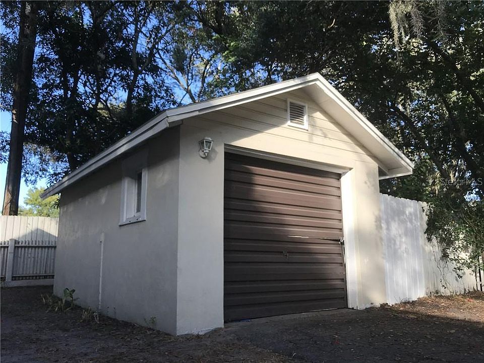 2nd image of 2714 6th Ave W