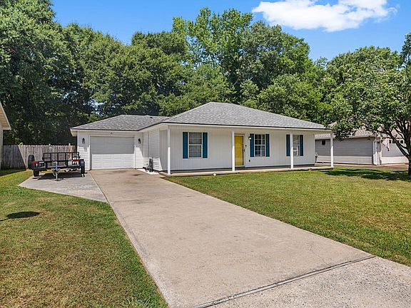 3rd image of 21 Mattie Lene Dr