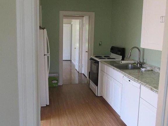 3rd image of 309 Villa Ter