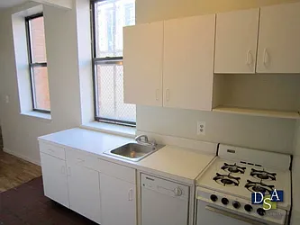 Rented by DSA Realty