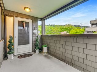 5624 S Riverside Ln Unit 8-1-1, Portland, OR 97239