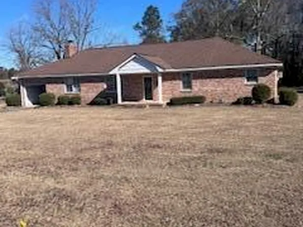 325 E Main St, Harleyville, SC 29448