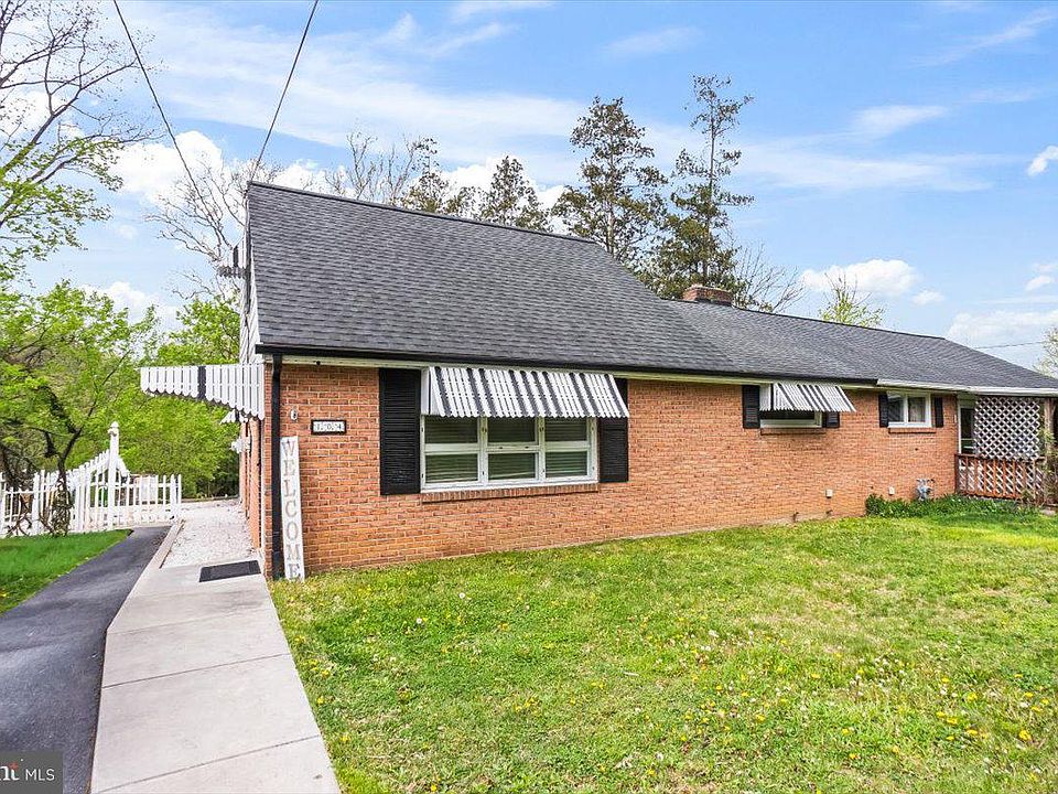 1st image of 104 Lampeter Rd