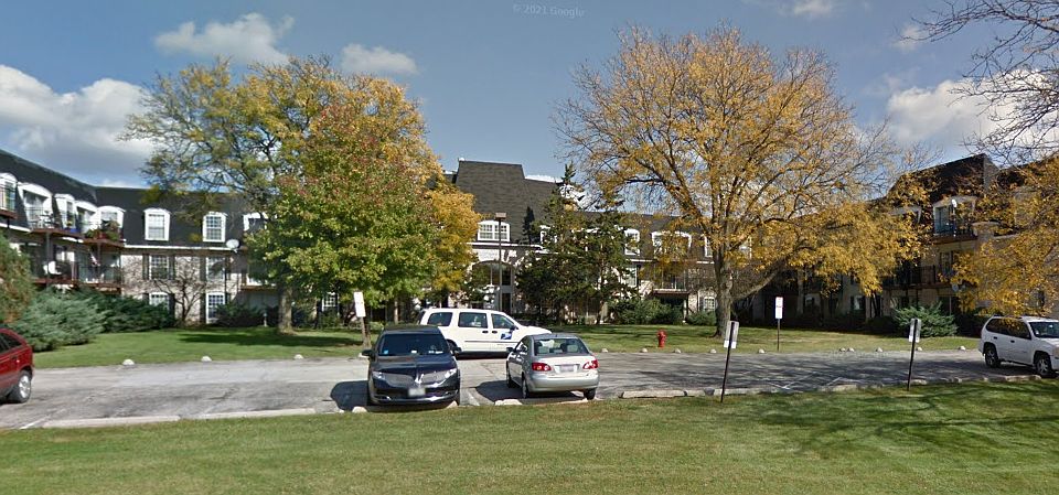 1st image of 5200 Carriage Way Dr #1