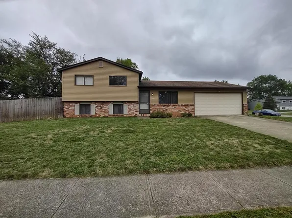 1715 Kinross Ln, Galloway, OH 43119