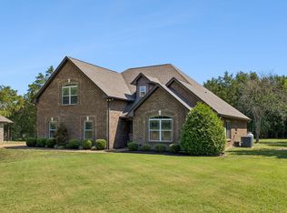 2045 Mann Rd, Lebanon, TN 37087