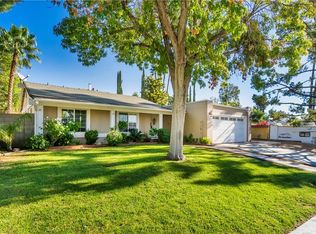 22943 Posada Dr, Santa Clarita, CA 91354