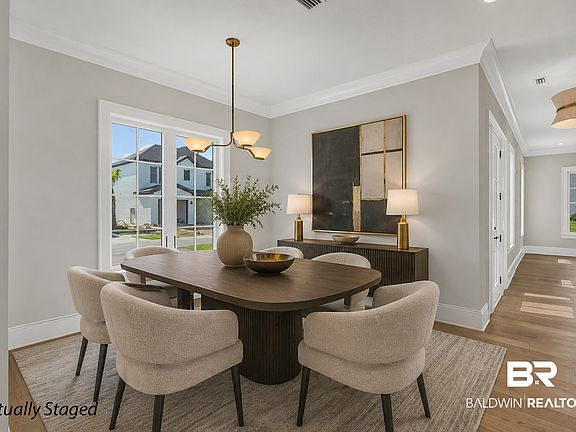 4th image of 926 Inlet Cir